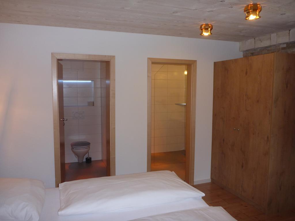 Gaestehaus Guggomos "Das Allgaeustyle" Füssen Kamer foto