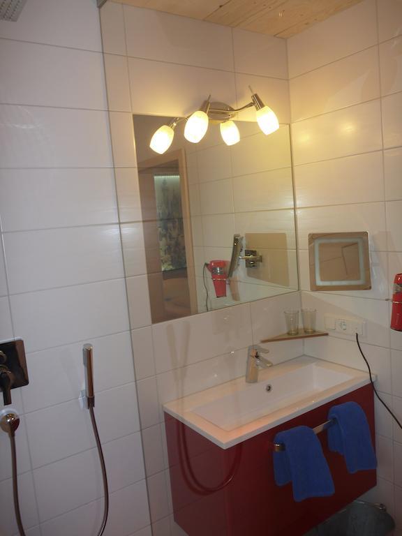 Gaestehaus Guggomos "Das Allgaeustyle" Füssen Buitenkant foto