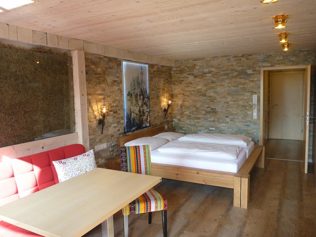 Gaestehaus Guggomos "Das Allgaeustyle" Füssen Buitenkant foto
